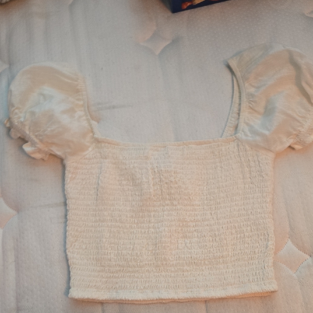 Billabong Pale Yellow Puff Sleeve Crop Top